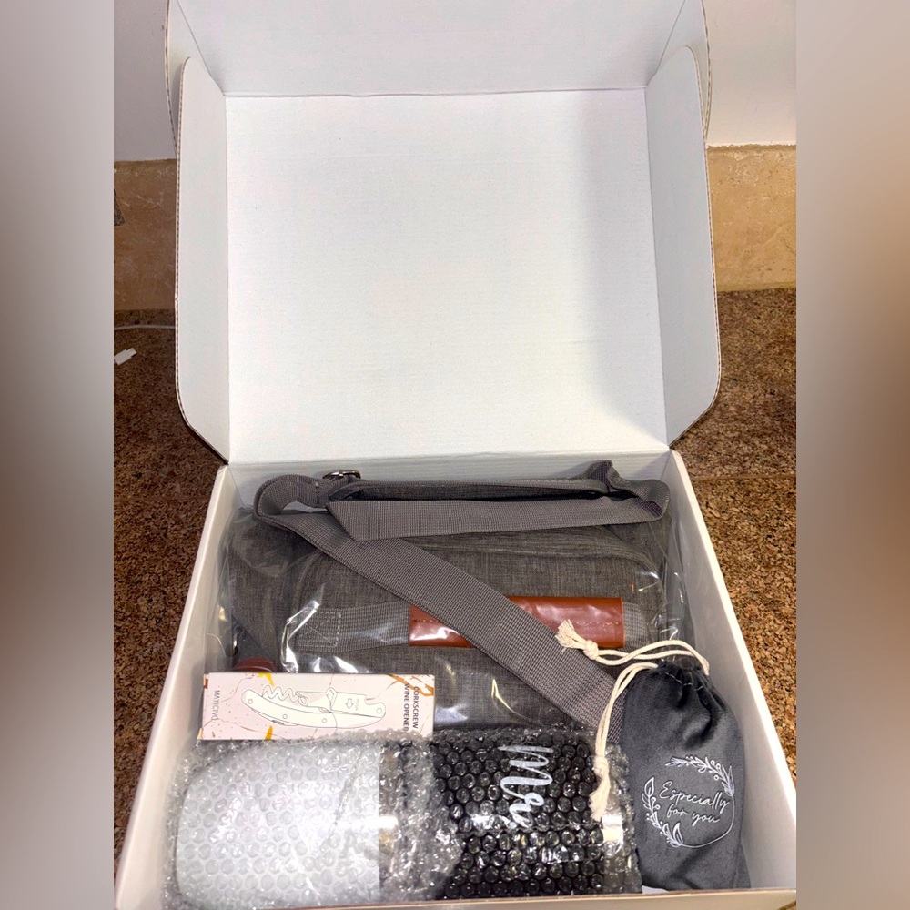 NWT Wedding Gift Box